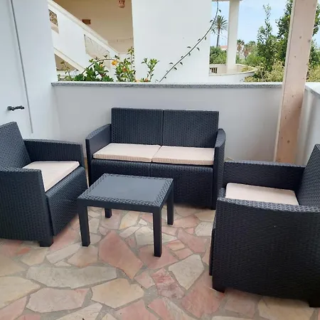 21 Aprile - 1 Дом отдыха *